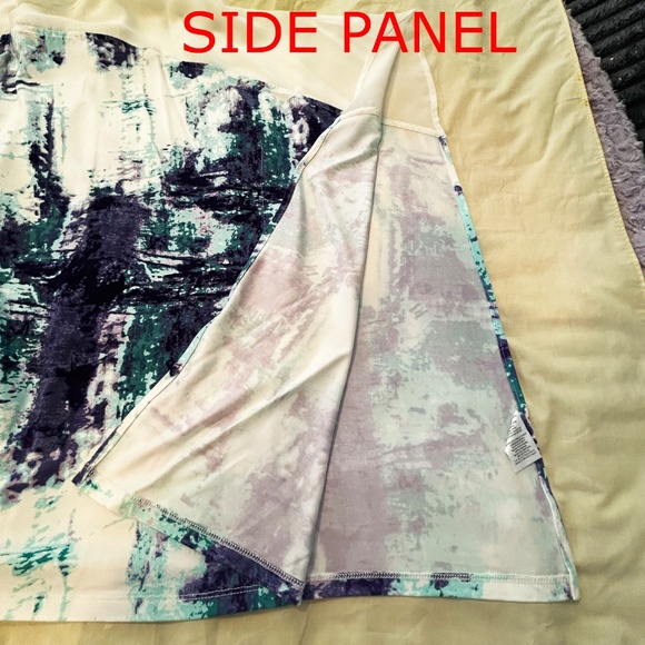 NEW PHOTOS! TOP, KIMONO STYLE, WINTER WHITE/DARK PURPLE, SIZE 4X, PRINTED, - Picture 7 of 15
